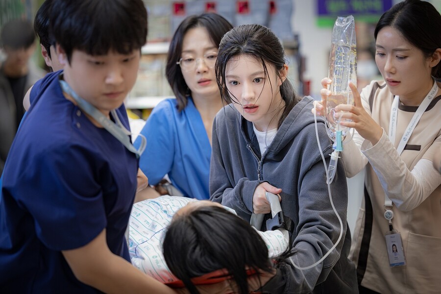 [단독]편성 밀린 '슬기로울 전공의 생활', 올해 못 본다