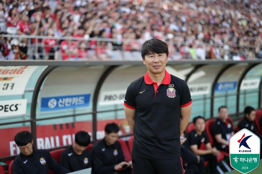 허무한 2실점 패배…'좌절 금지' 김기동 감독 "린가드, 탈압박과 패스 능력 보여줬다"