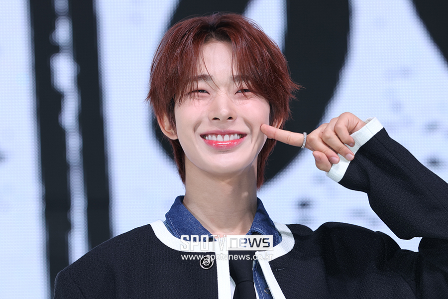 'JYP 신인 보이그룹' 넥스지 토모야 "멋지게 성장할 것…기대와 응원 부탁"