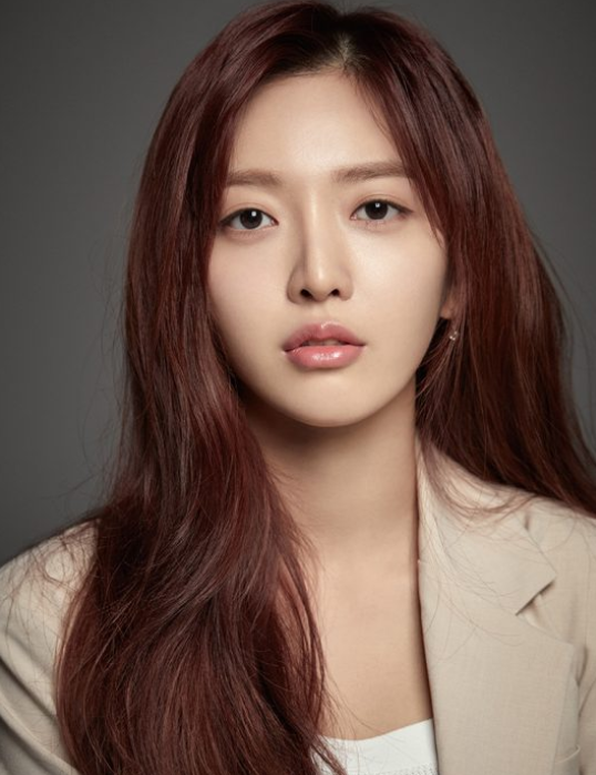 AOA 찬미, FNC 떠났다 "15년간 함께해…새로운 도전하겠다"[전문]