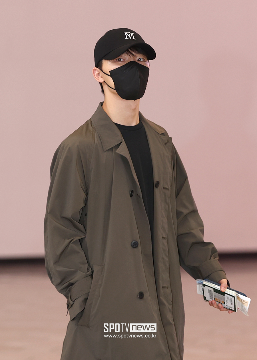 [포토S] 세븐틴 디노, '가려도 멋있어'
