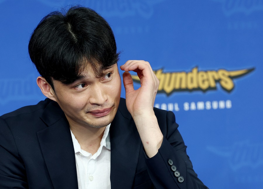 불 끄려다 더 커졌다…'제 발 찍은' 이대성, 기자회견에도 욕 먹는 이유
