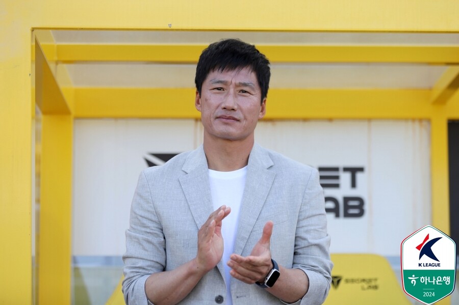 ▲ 광주는 광주월드컵경기장을 ACLE 개최 경기장으로 승인받았으며, 전북은 다음 달 7일까지 감독을 등록하는 것으로 조건부 승인을 얻었다. 울산, 포항, 광주, 전북이 오는 9월 열리는 ‘2024-25 ACLE’와 ‘2024-25 ACL2’에 출전하기 위해 AFC 라이선스를 신청했고 모두 참가 자격을 얻게 됐다 ⓒ한국프로축구연맹