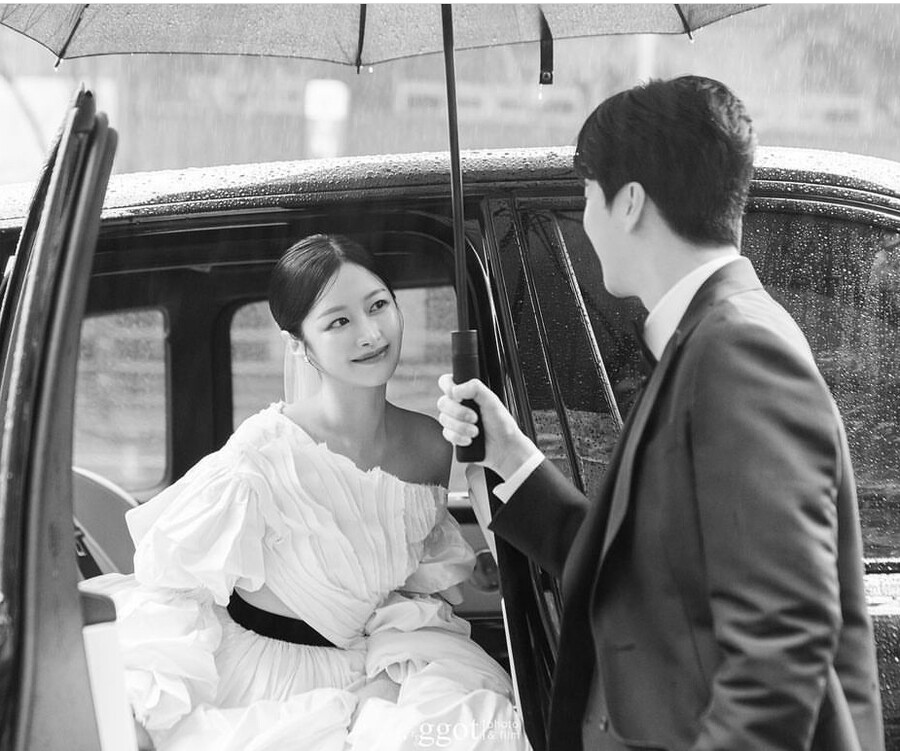 '새신랑' 천둥 "♥미미 본 순간 다른 우주에 있는 줄…잘 살겠다" 결혼 소감