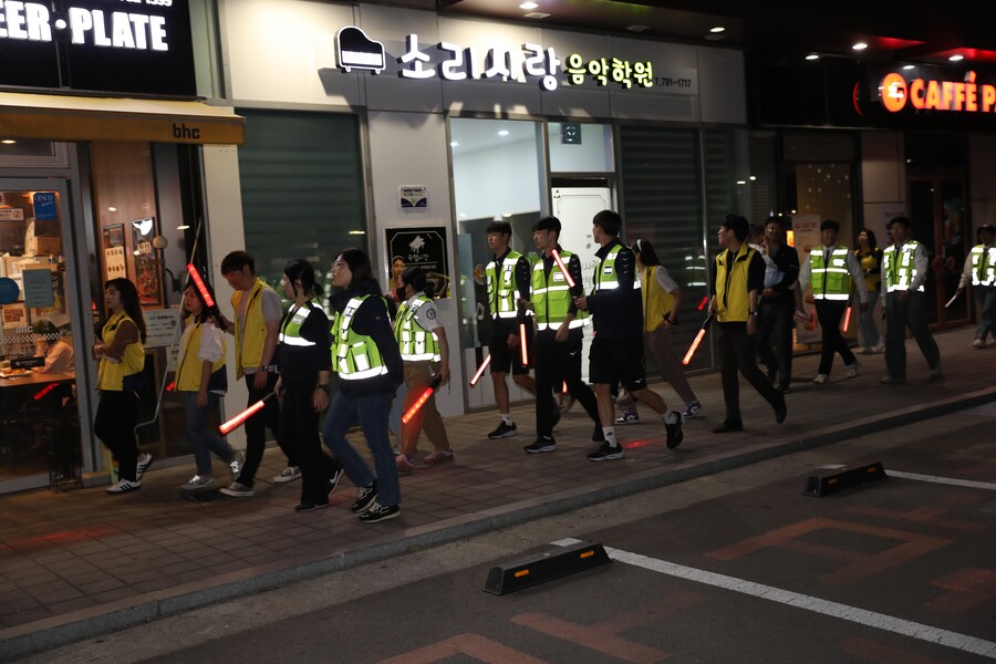 '감독·선수 참여' 프로축구 전남, 야간순찰 성료