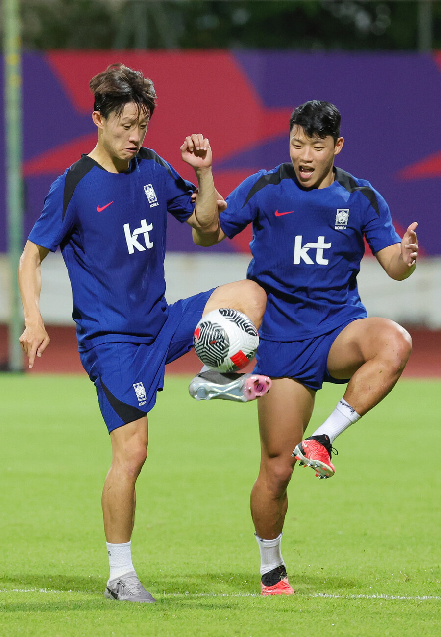 ▲ 축구대표팀이 싱가포르와 6일 2026 북중미 월드컵 아시아 2차 예선 5차전을 치른다. 손흥민을 중심으로 이강인, 이재성, 황희찬 등이 공격을 책임질 전망이다. 특히 조커로 배준호의 활약이 기대된다. 김도훈 임시 감독도 배준호를 콕 찍으며 중용 가능성을 내비쳤다. ⓒ연합뉴스
