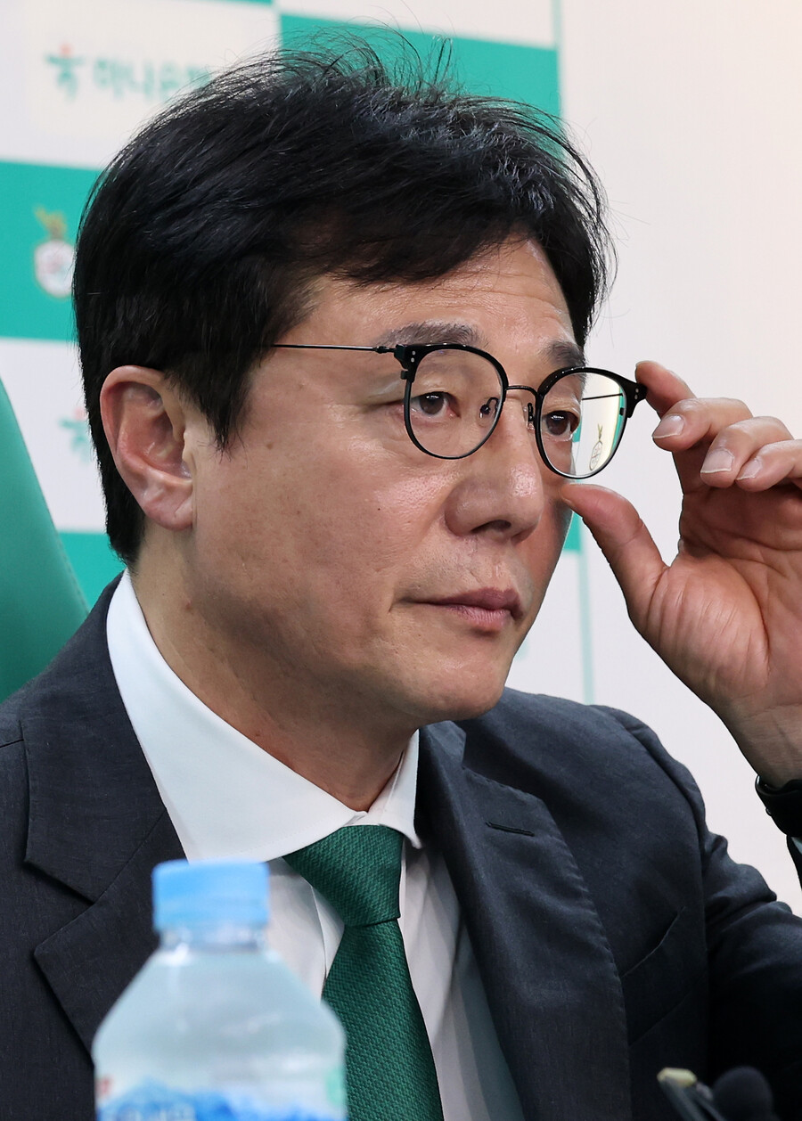 ▲ 5일 오후 대전월드컵경기장에서 황선홍 감독의 대전하나시티즌 취임식이 열렸다. 2020년 한 차례 대전하나의 사령탑을 맡았던 황선홍 감독은 2기 운영과 관련해 강한 자신감을 피력했다. ⓒ 연합뉴스