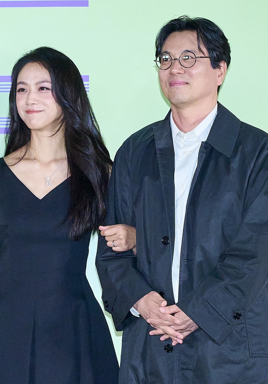 ▲ 탕웨이(왼쪽), 김태용 감독. 제공ㅣ에이스메이커무비웍스