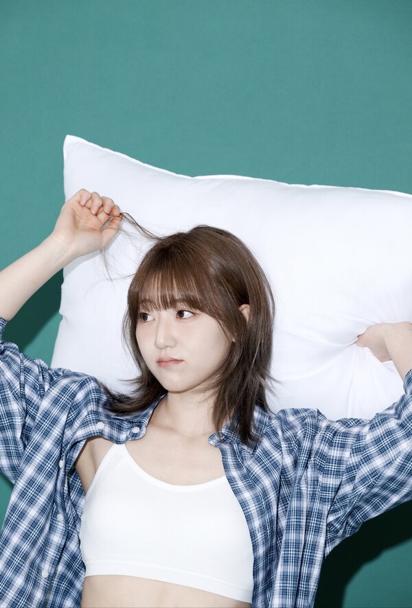 '日 데뷔' 경서, 13일 현지 첫 이벤트 '별의 식탁' 개최