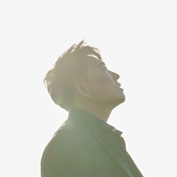 ▲ 3년 만에 신곡을 발표하는 이승철. 제공|LSC