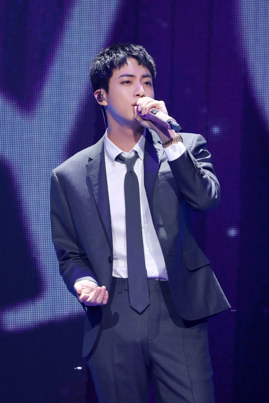 ▲ 방탄소년단 진. 제공| 빅히트 뮤직