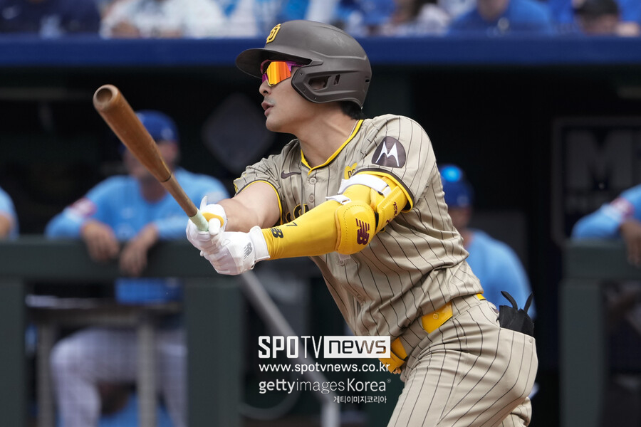 ‘판정 불만 폭발→마차도·쉴트 감독 퇴장’ SD, NYM에 6-11 대패…김하성 빛바랜 장타 [김하성 게임노트]