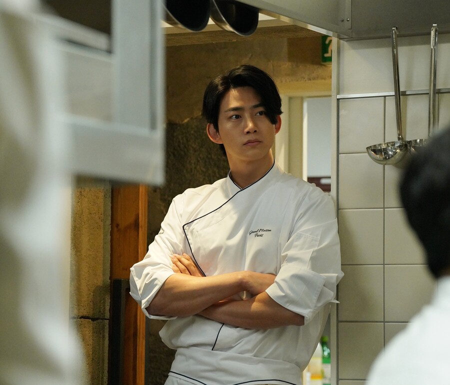 옥택연, '그랑 메종 파리'로 日 스크린 진출 "기무라 타쿠야와 연기 영광"