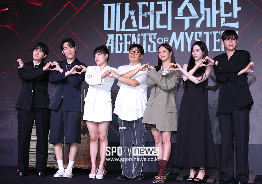 ▲ 이용진 존박 이은지 정종연 PD 혜리 카리나 김도훈 ⓒ곽혜미 기자