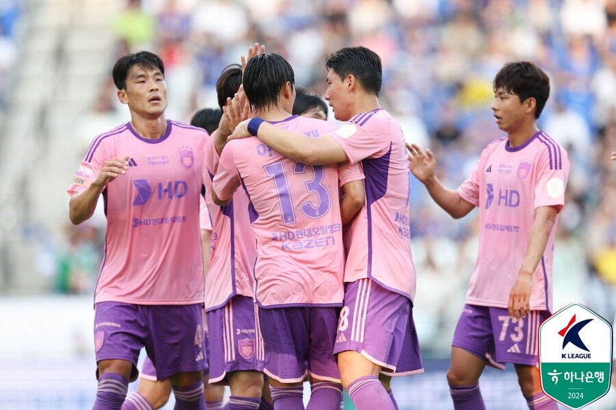 ▲ 울산HD 선수단 ⓒ한국프로축구연맹