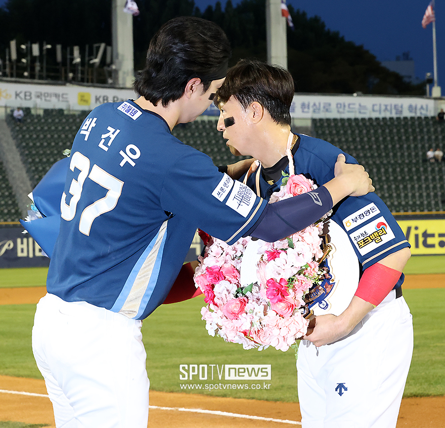 ▲ 박건우 손아섭 ⓒ곽혜미 기자