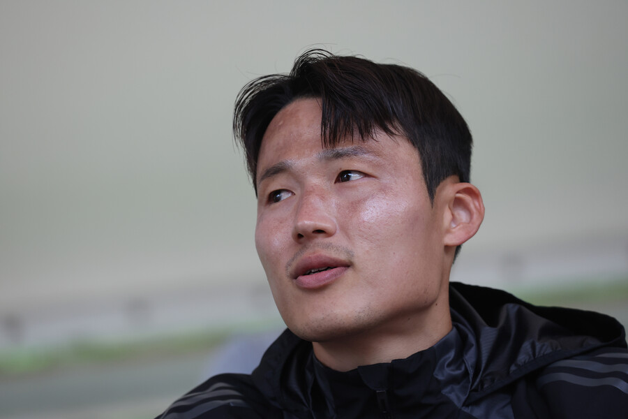 ▲ 축구팬들은 손준호의 무사 귀환을 누구보다 기뻐했다. ⓒ연합뉴스
