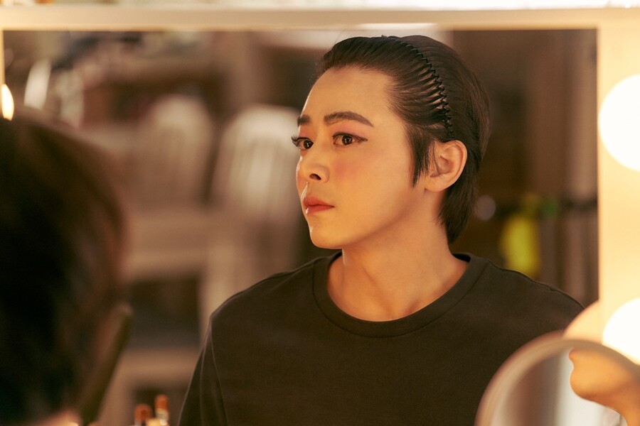 '파일럿' 조정석 "여장 예고편 폭발적 반응 감사, 분장팀 치열했다"
