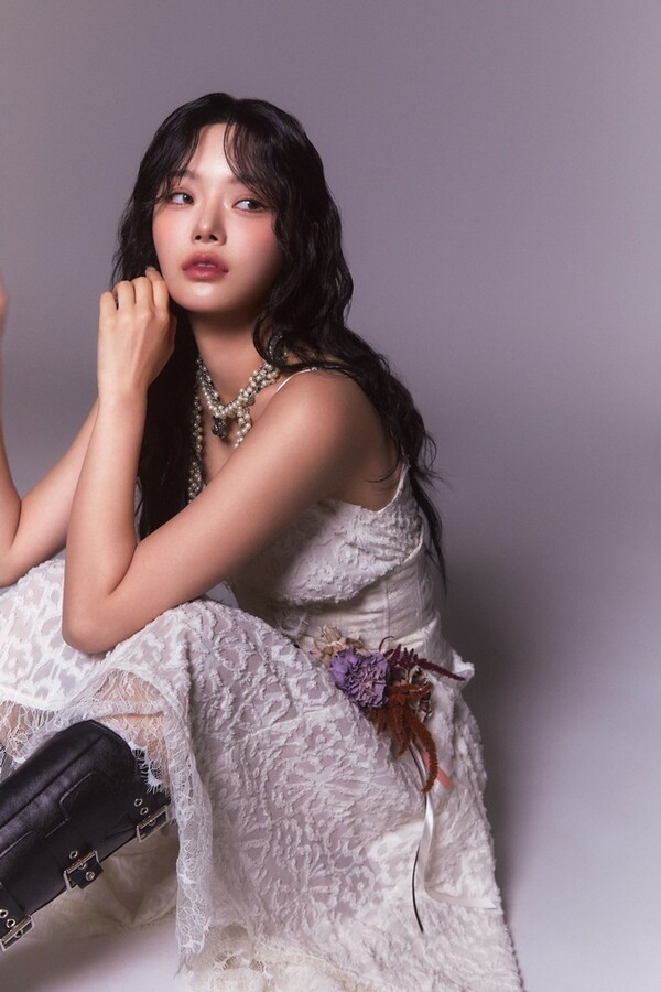 '키나+새 멤버 4人' 피프티 피프티, 다시 쓰는 '중소돌의 기적'[초점S]