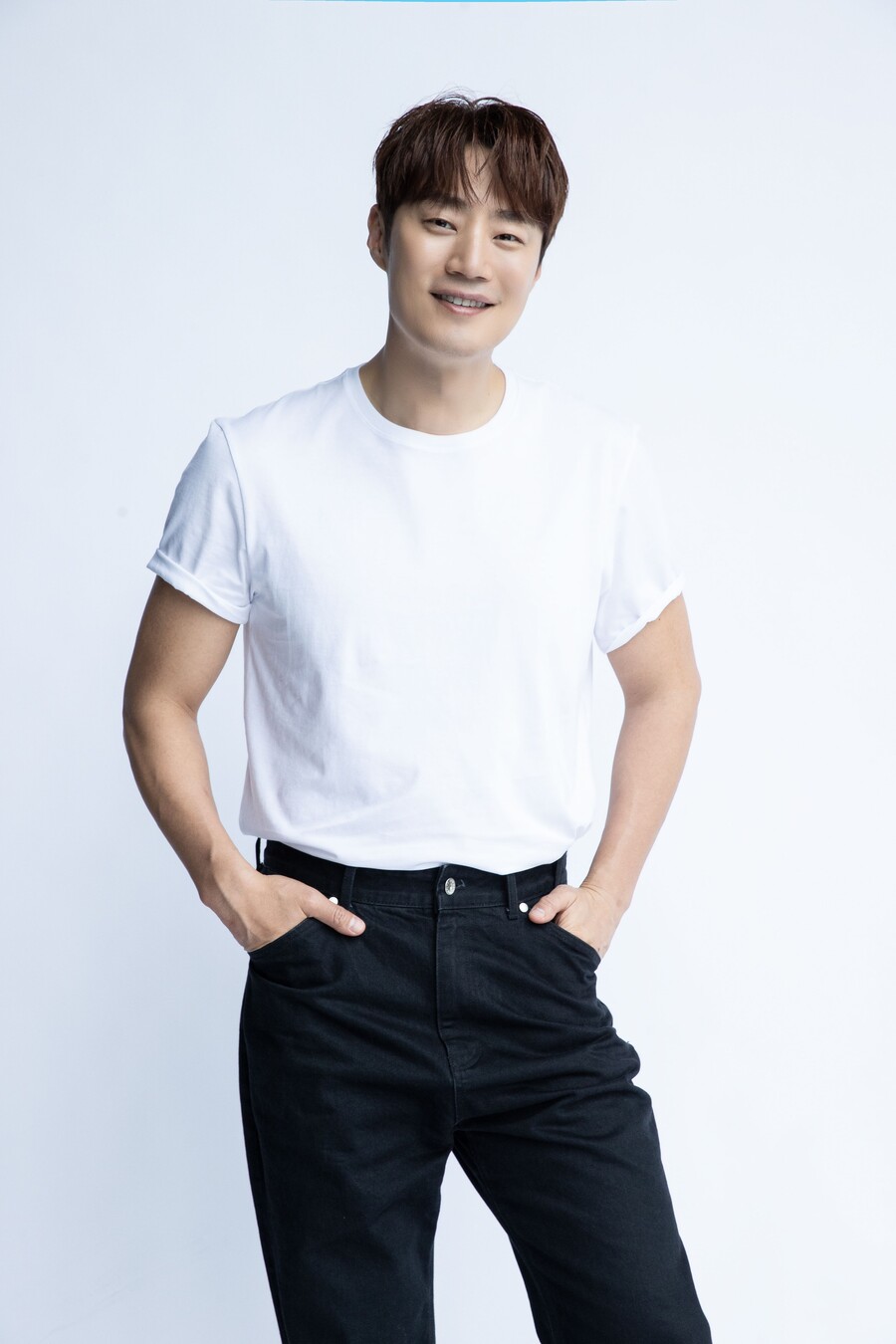 '은퇴설 유발' 이희준의 파격변신 "♥이혜정, 너무 좋아하던데요?"[인터뷰S]