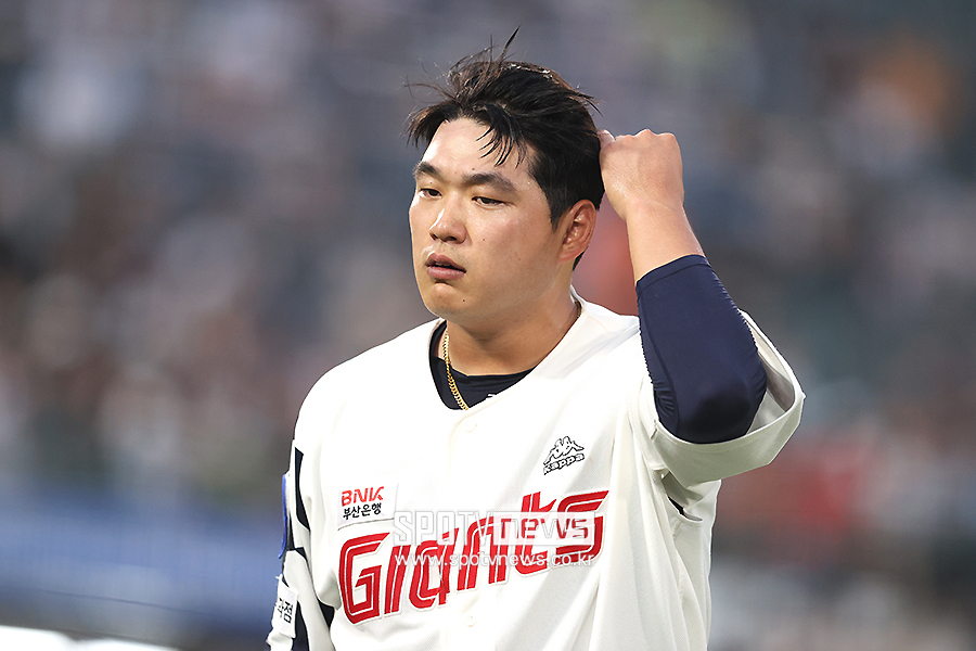 나균안 일탈, 주전 줄부상…그런데 롯데는 왜 가을야구와 가까워지나