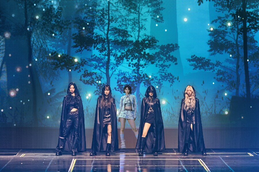 ▲ 에스파와 나이비스. 제공| SM엔터테인먼트
