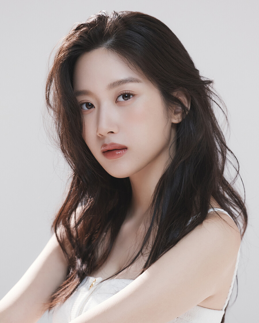 문가영, 신생 기획사 피크제이 첫 배우로 합류[공식]