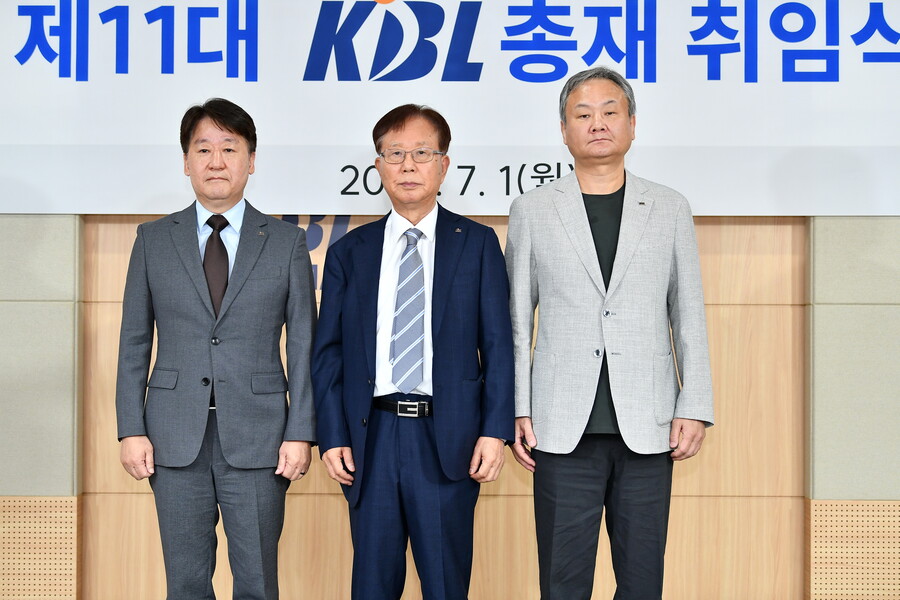 이수광 신임 KBL 총재 취임…"프로농구의 발전을 위해 노력하겠다"