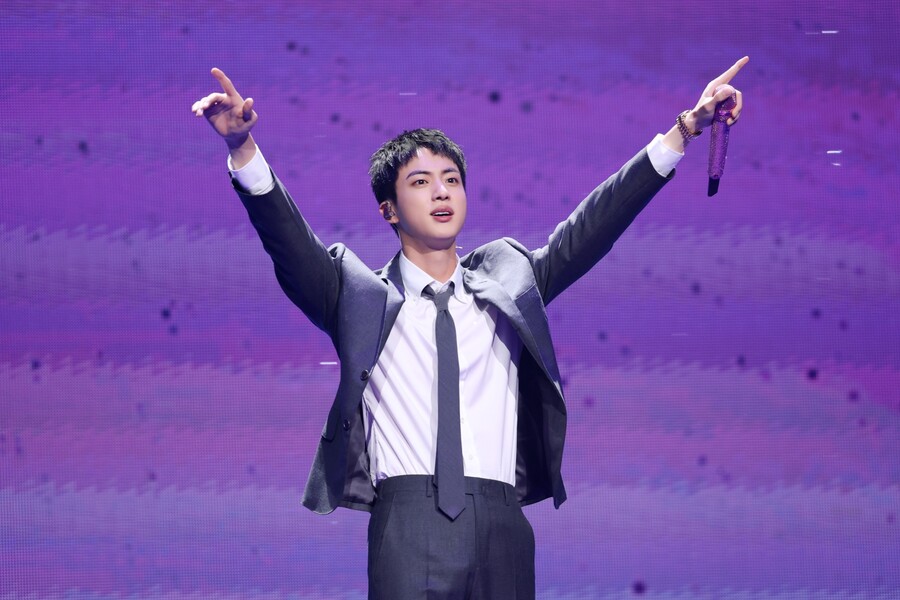 방탄소년단 진, 제대 후 첫 예능 '푹다행' 출격 "촬영 마쳐, 방송일 미정"[공식입장]