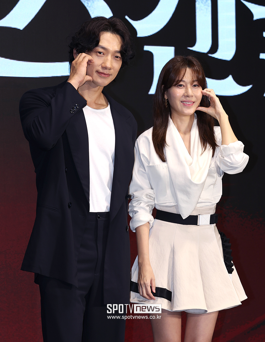 ▲ 정지훈 김하늘 ⓒ곽혜미 기자