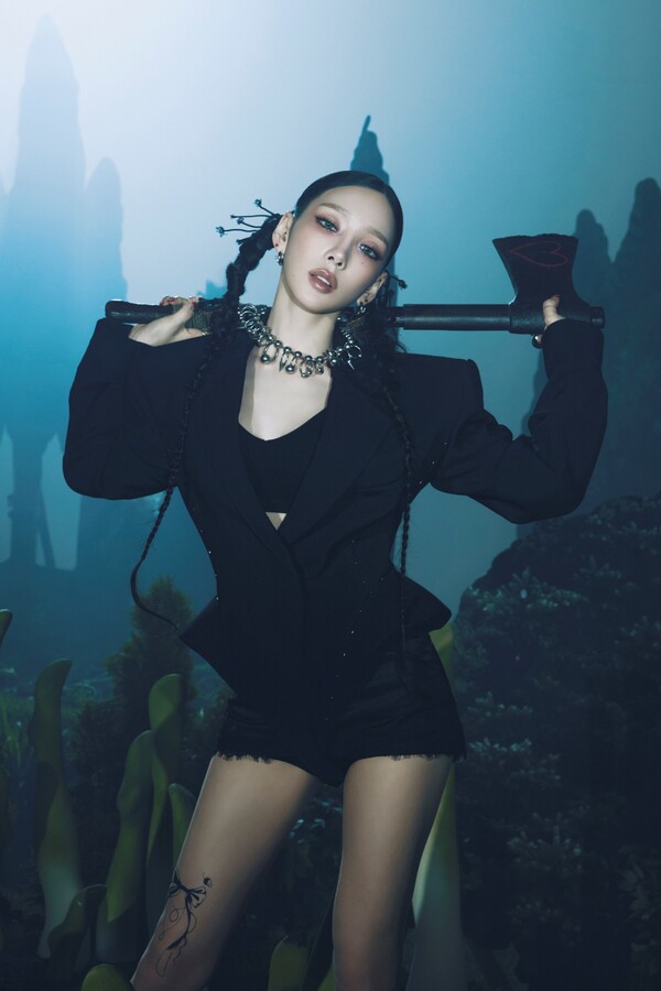 '헤븐'으로 가는 레시피…태연, 그로테스크+판타지 호러 무드 '심상치 않네'