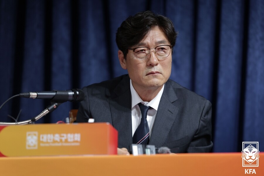 [일문일답] 이임생 KFA 이사 "홍명보, 외국인 후보보다 성과 좋아, 내 판단 비난해도 좋다"...북중미 월드컵 넘어 2027년까지
