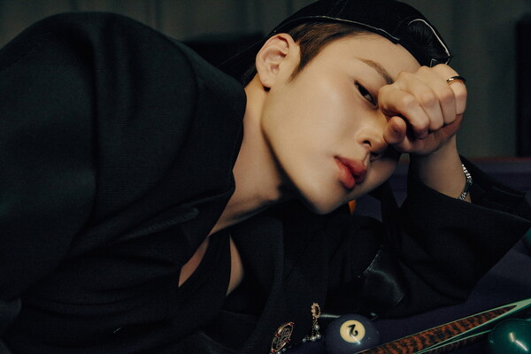 ▲ 하성운 새 EP 앨범 '블레스드' 그라운드 버전 콘셉트 사진. 제공|빅플래닛메이드엔터 