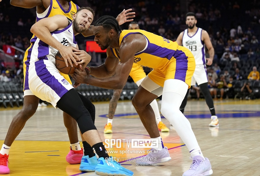 ▲ 아버지가 르브론이 아니었다면, 이 정도까지 주목 받을 선수는 아니었다. 더 정확히는 NBA 입성 자체가 어려웠을 것이다.