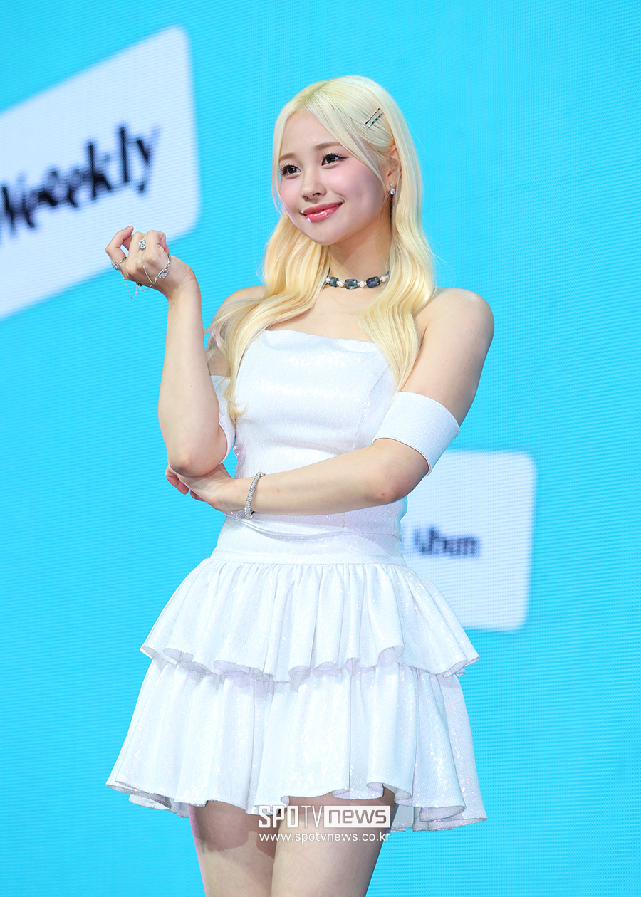 [포토S] 위클리 지한, 신비로운 분위기