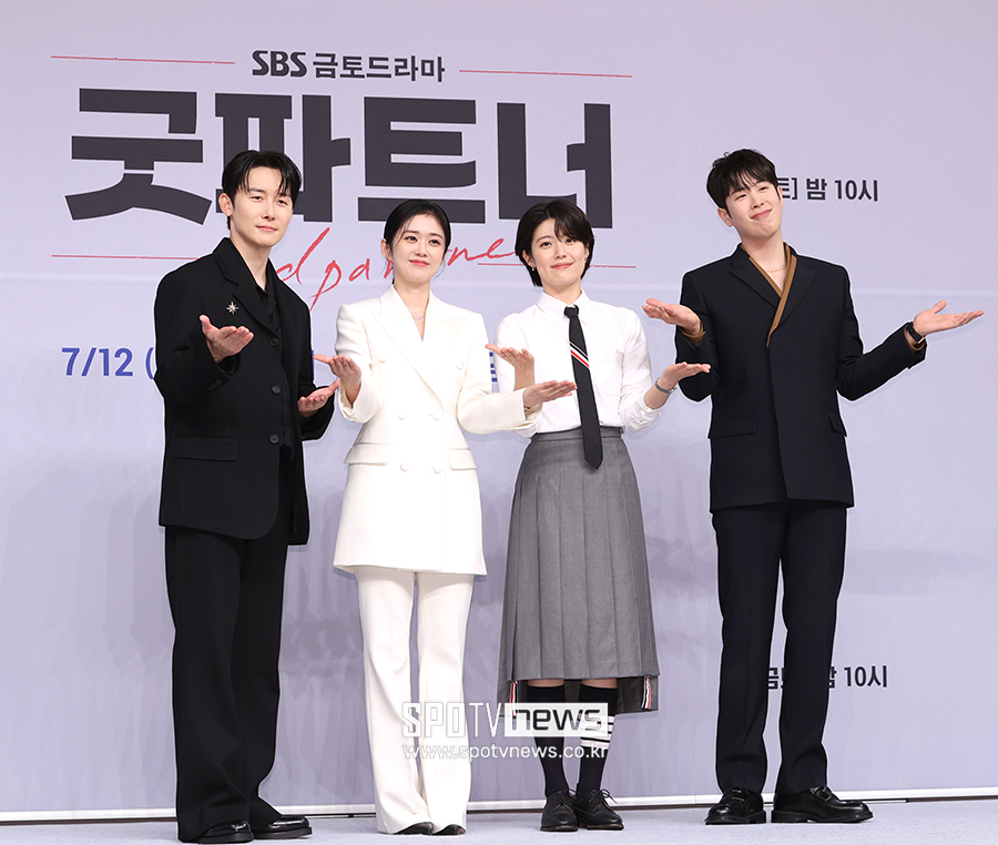 '사랑과 전쟁'이 돌아왔다…장나라·남지현 '굿파트너' "안보면 후회해요"[종합]