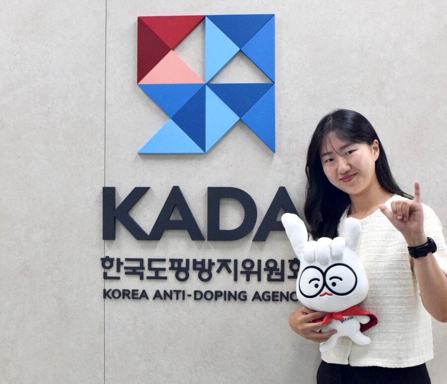개그맨 유세윤과 댓글 소통…한국도핑방지위원회 SNS가 '특별한 이유'