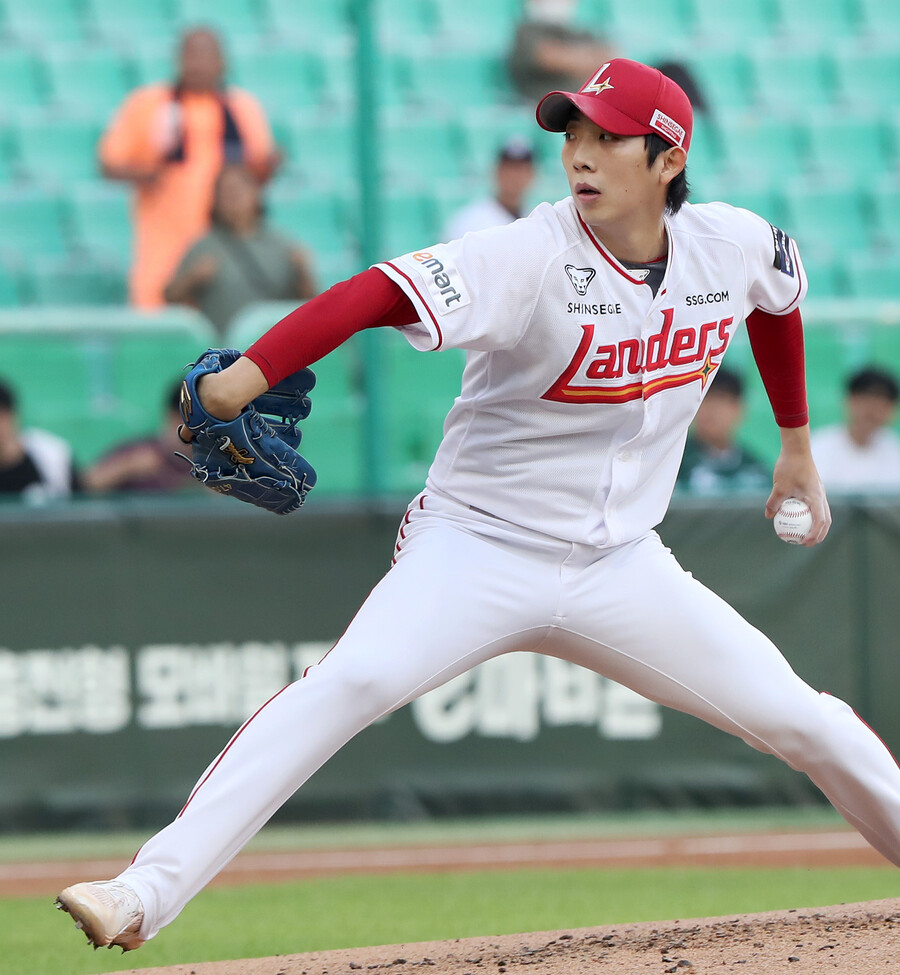 ▲ SSG는 오원석으로 하여금 올해 상대적으로 강세를 보인 kt와 두산을 연달아 상대하는 일정을 짰다 ⓒSSG랜더스