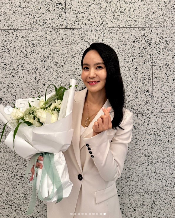 '이혼' 박지윤, '청룡 인기상' 울컥 "개인사로 방송 포기하려 했는데"[종합]