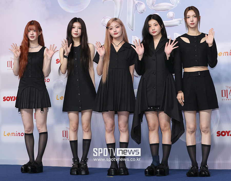 [포토S] 아일릿, '블랙으로 맞춰 입고'