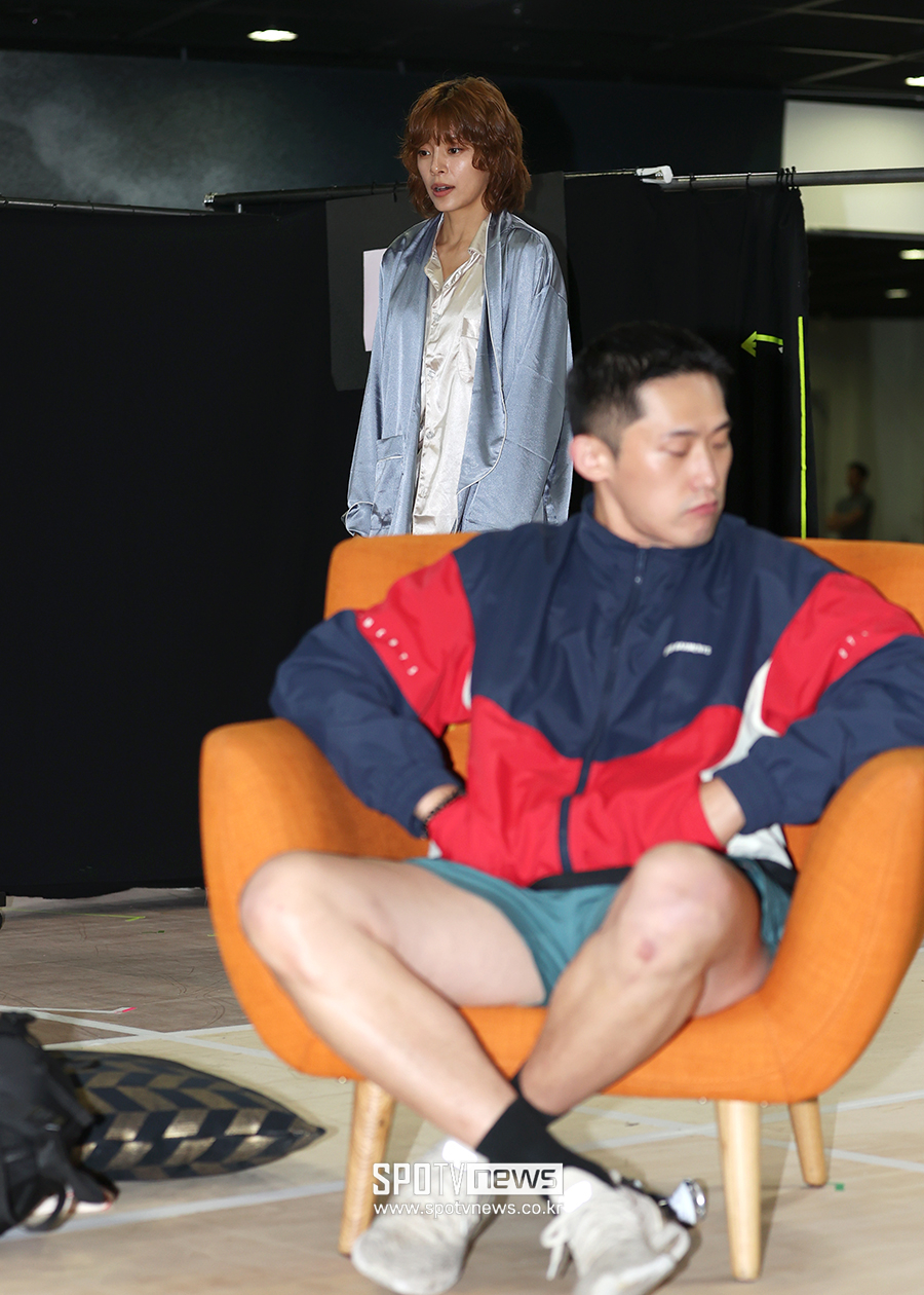 [포토S] 연기 펼치는 정혜인-민진웅