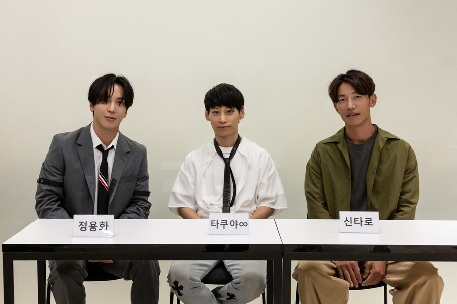 ▲ 정용화, 타쿠야, 신타로(왼쪽부터), 제공| FNC엔터테인먼트