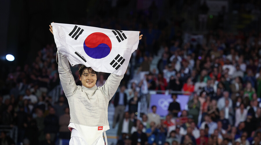 [파리 NOW] "은메달에도 만족한다" 넘을 수 없었던 오상욱…페르자니 인정
