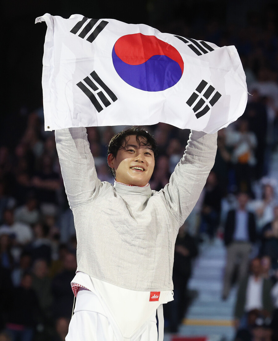 [파리 NOW] 한국→북한, 오상욱→오상구…의도된 실수? 한국 차별 의심 커진다