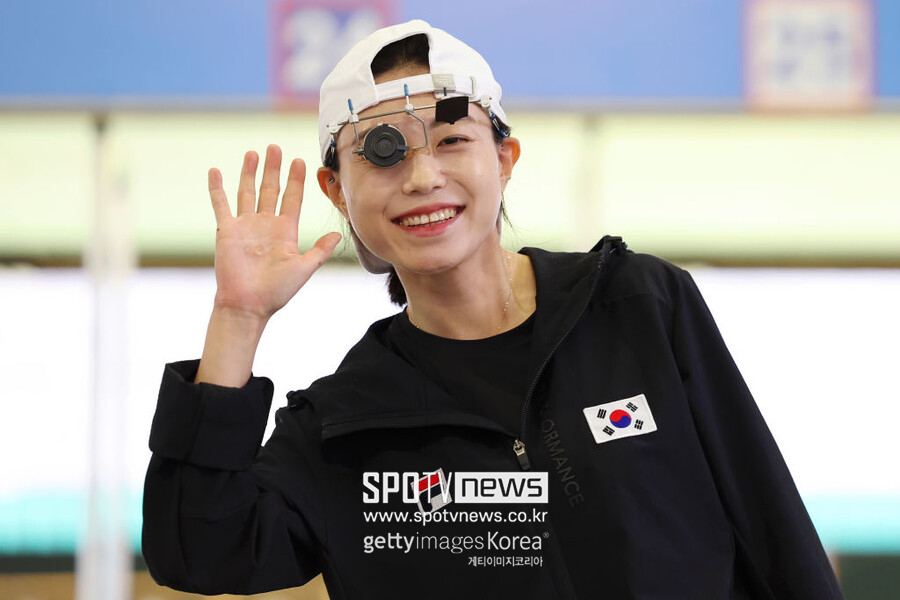 ▲ 김예지는 "올림픽은 재미있었다. 압박감이나 불안감보다는 즐거운 기억이 더 많았다"라고 말했다. "내가 유명해진 것이 실감 나지 않는다. 왜 사람들이 나를 이 정도로 사랑하는지 이해할 수 없지만 모두의 사랑과 격려에 감사할 따름이다"라고 강조했다.