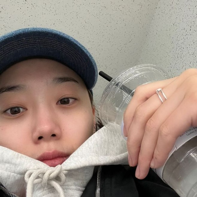 "에스파 윈터 닮았다"...은메달 획득한 '초미녀 검객' 화제→빼어난 '실력+외모'로 '관심 집중'
