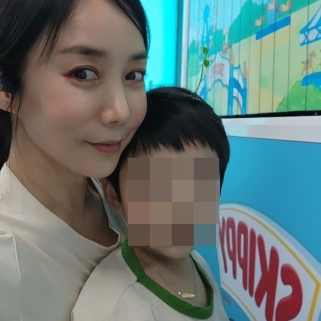 정정아 "아들, 자폐 아닌 심한 발달지연..완치됐다" 오해 해명[전문]