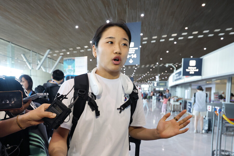 안세영 金 따고 외압받았나… “아무 말 하지 말라고, 한국 가서 다 이야기” 폭탄 예고, 무엇이 진실인가