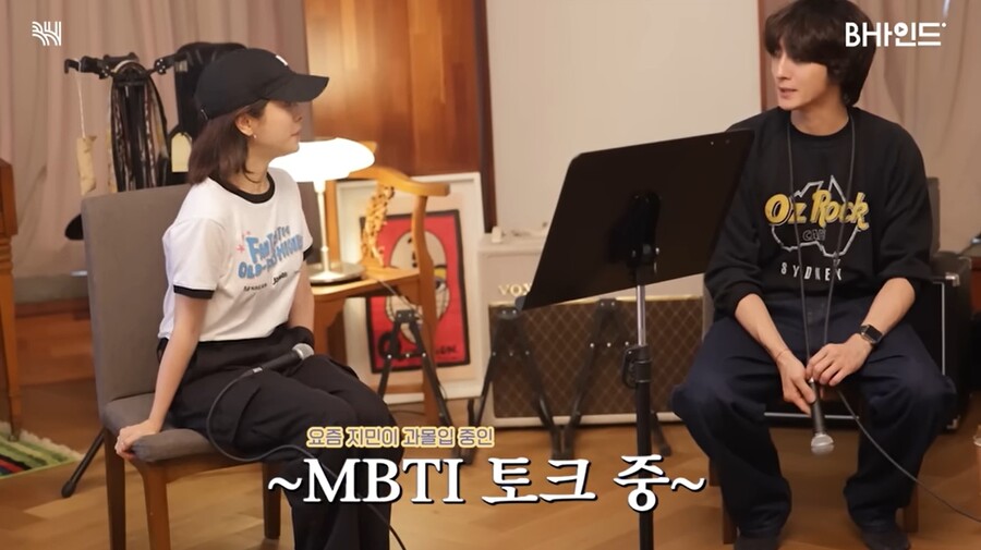 ▲ 한지민(왼쪽), 최정훈. 출처| BH엔터테인먼트 유튜브 캡처