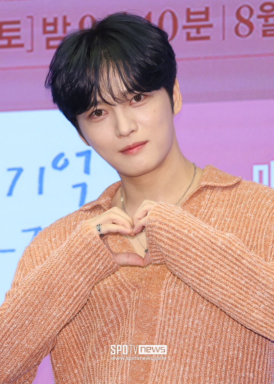 김재중, 16년 만에 지상파 음방 뚫었다…11일 '인기가요' 출격